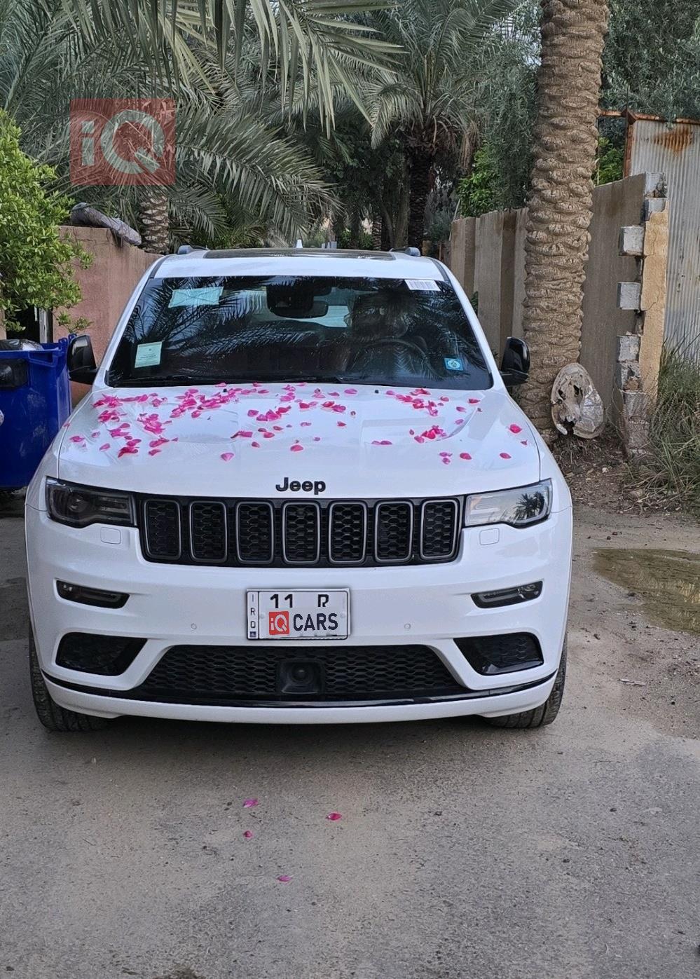 جيب جراند شيروكي